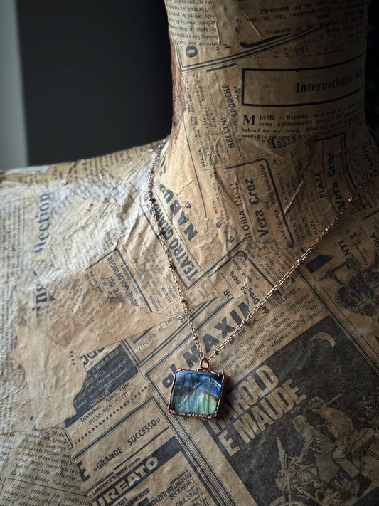 Quadretto in Labradorite