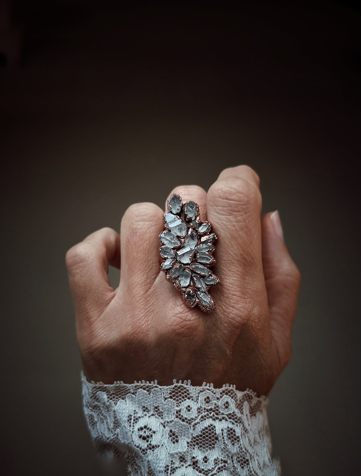 Anello in rame con pavé di Quarzi Herkimer mis.7