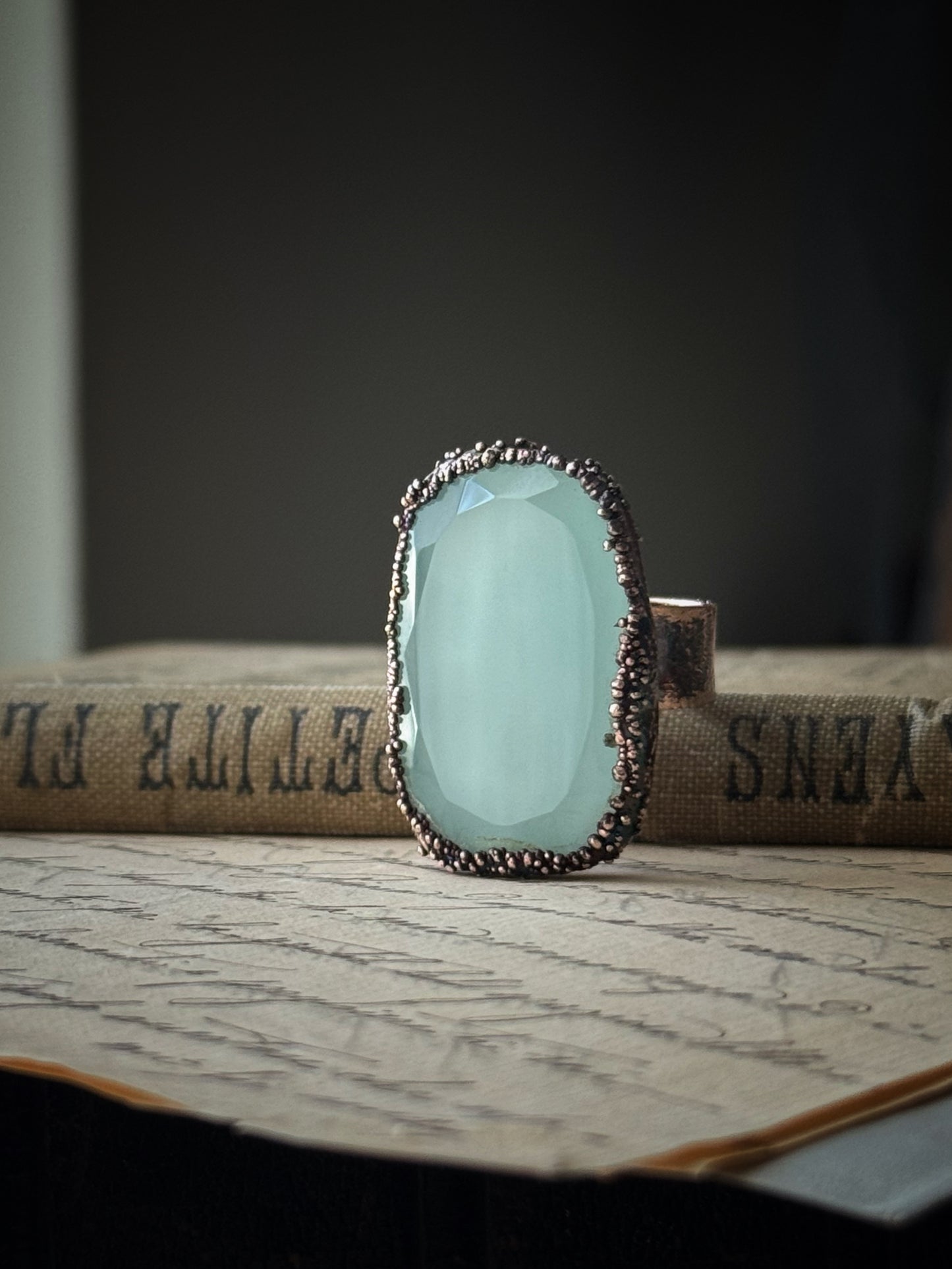 Anello in Rame con Calcedonio Naturale - Misura 7-8 US (17-18mm)