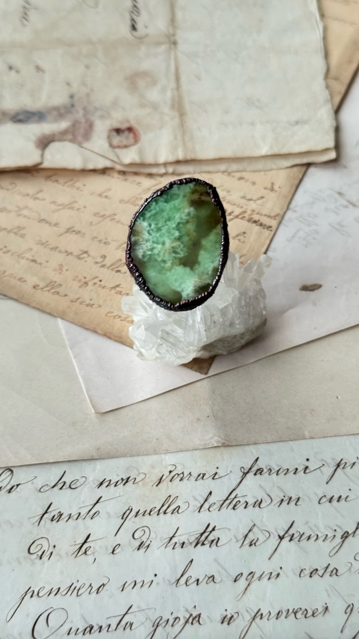 Anello con Crisoprasio naturale Misura 7.5us