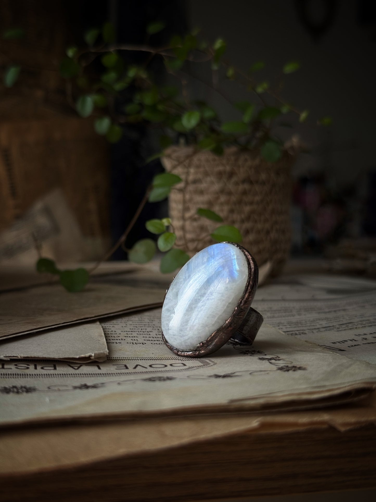 Copper ring with white Labradorite size 6 us