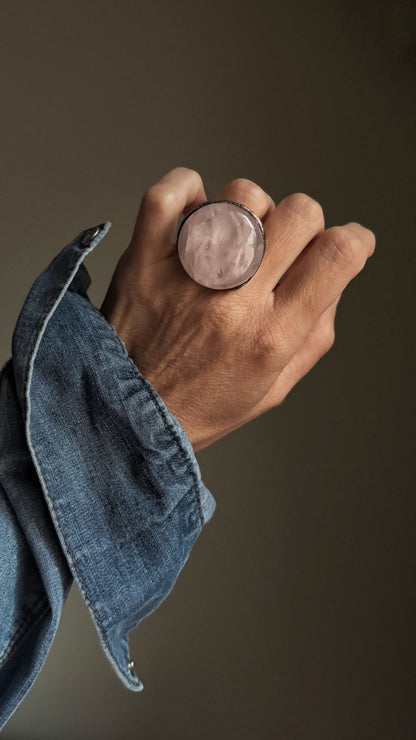Anello Artigianale in Quarzo Rosa Rotondo – Misura 6 US