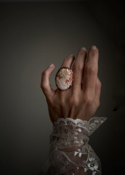 Ring with large antique cameo - sizes 6-8-9-10