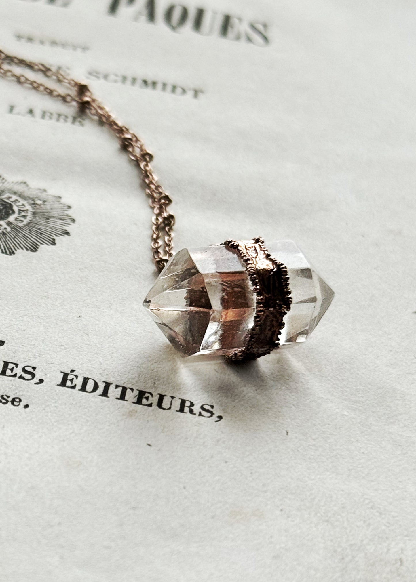 Ciondolo biterminato in cristallo di rocca