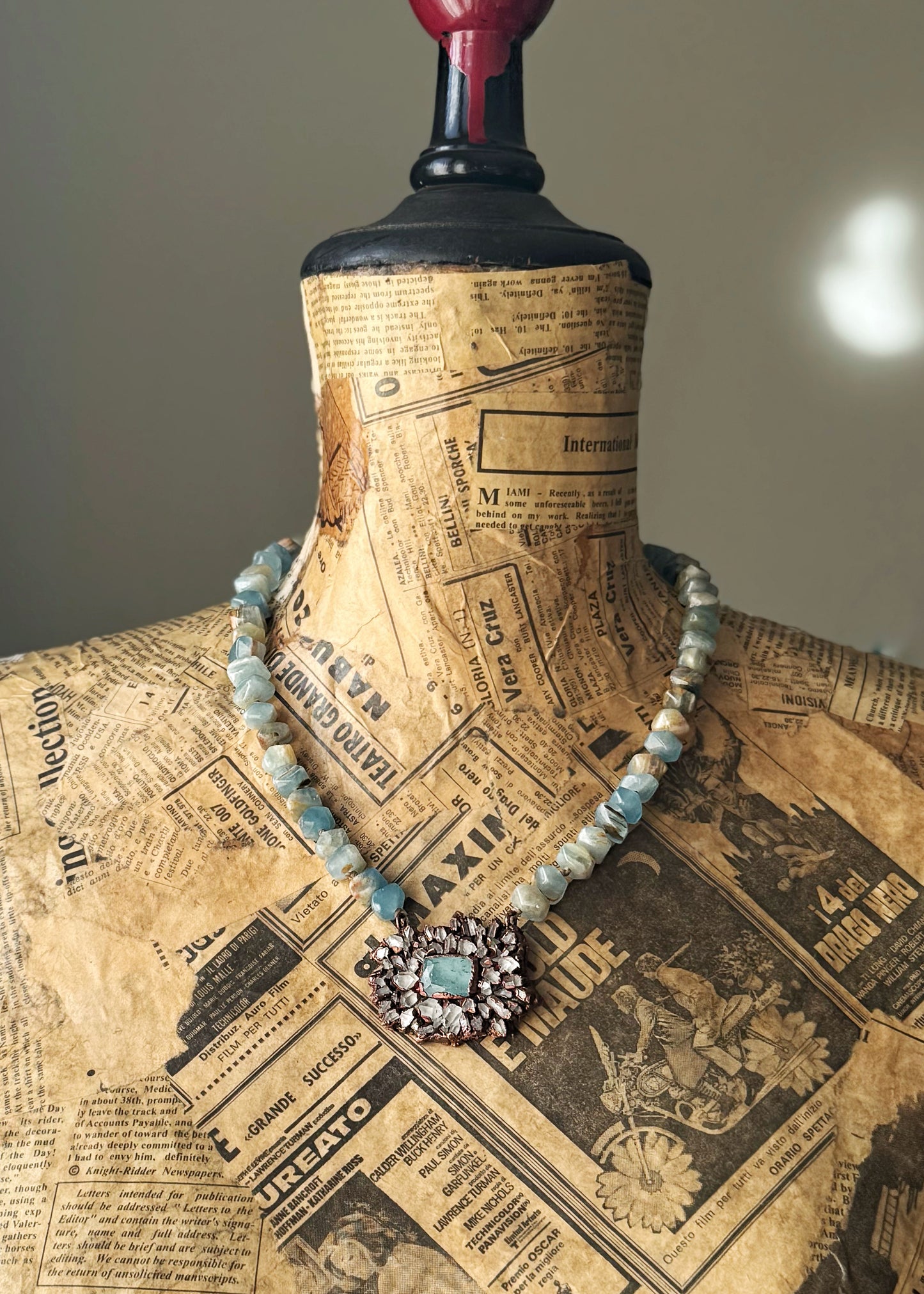 Collana in Calcite Blu con Acquamarina e Quarzi Herkimer – Ebbijoux