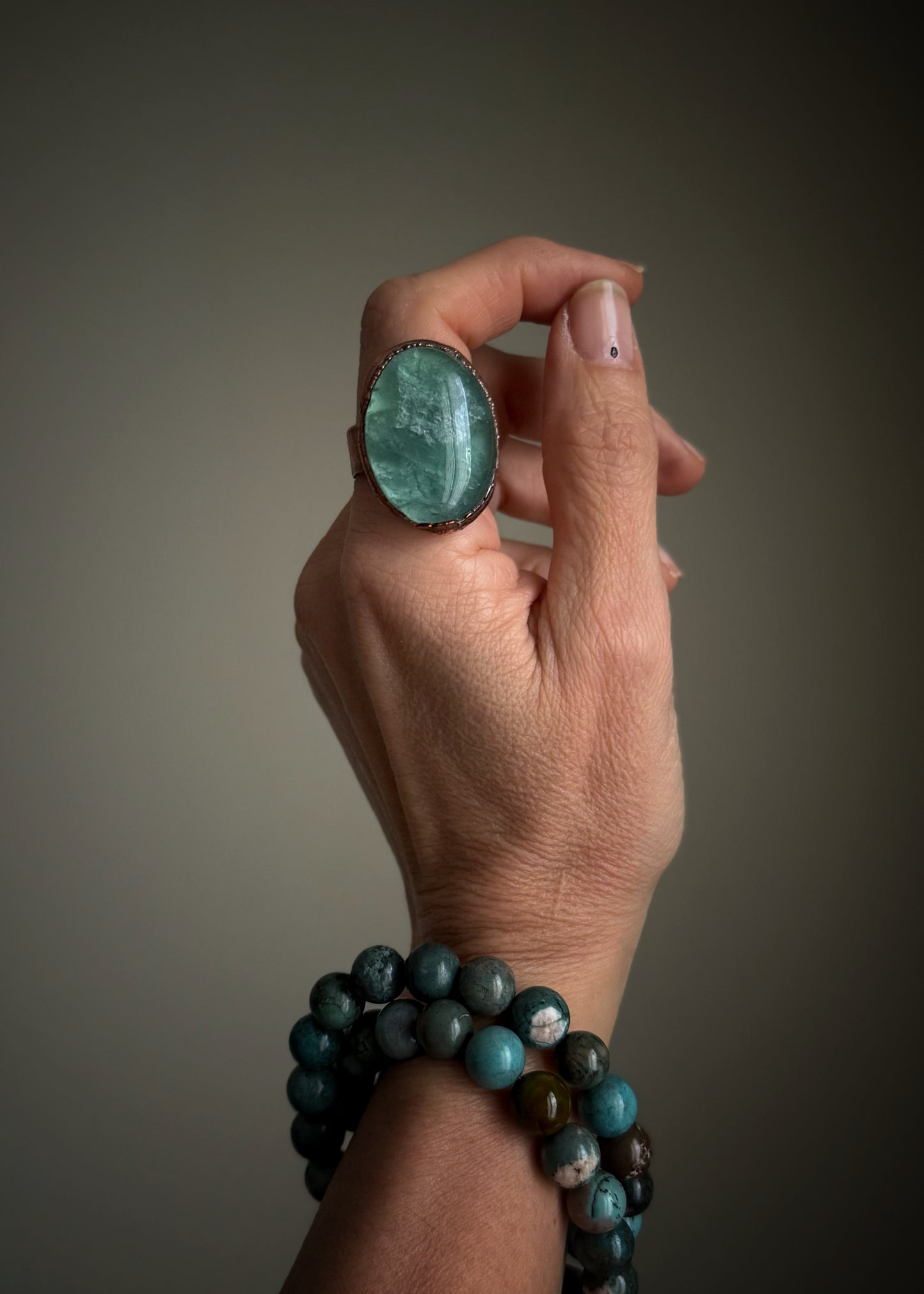 Anello con Fluorite Verde Ovale - mis. 8 - 10