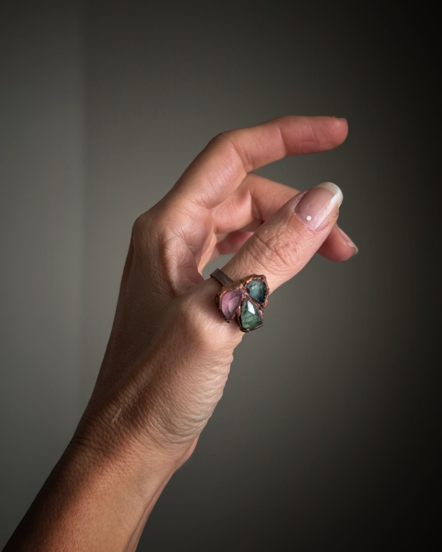 Anello con pietre multiple di Tormalina mis.10