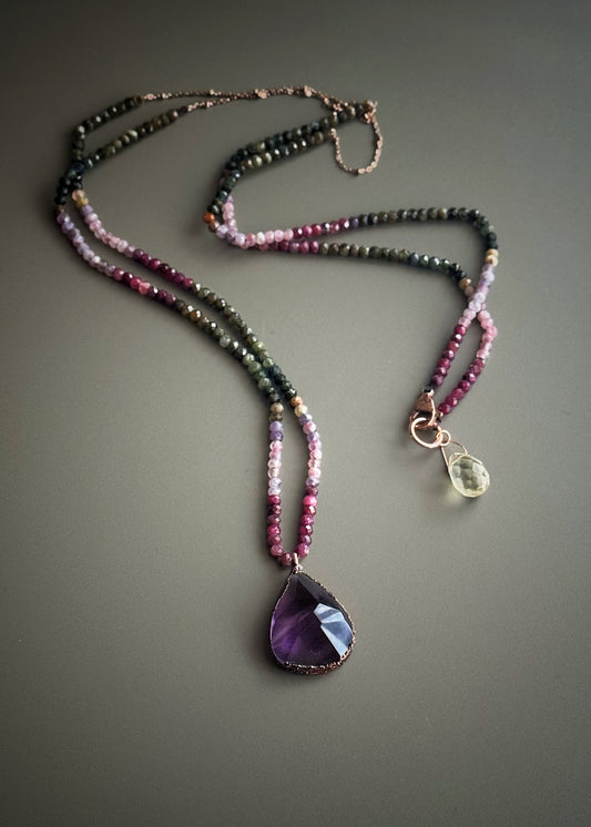 Collana Lunga Ametista e Tormalina – Doppia Vestibilità, Pezzo Unico