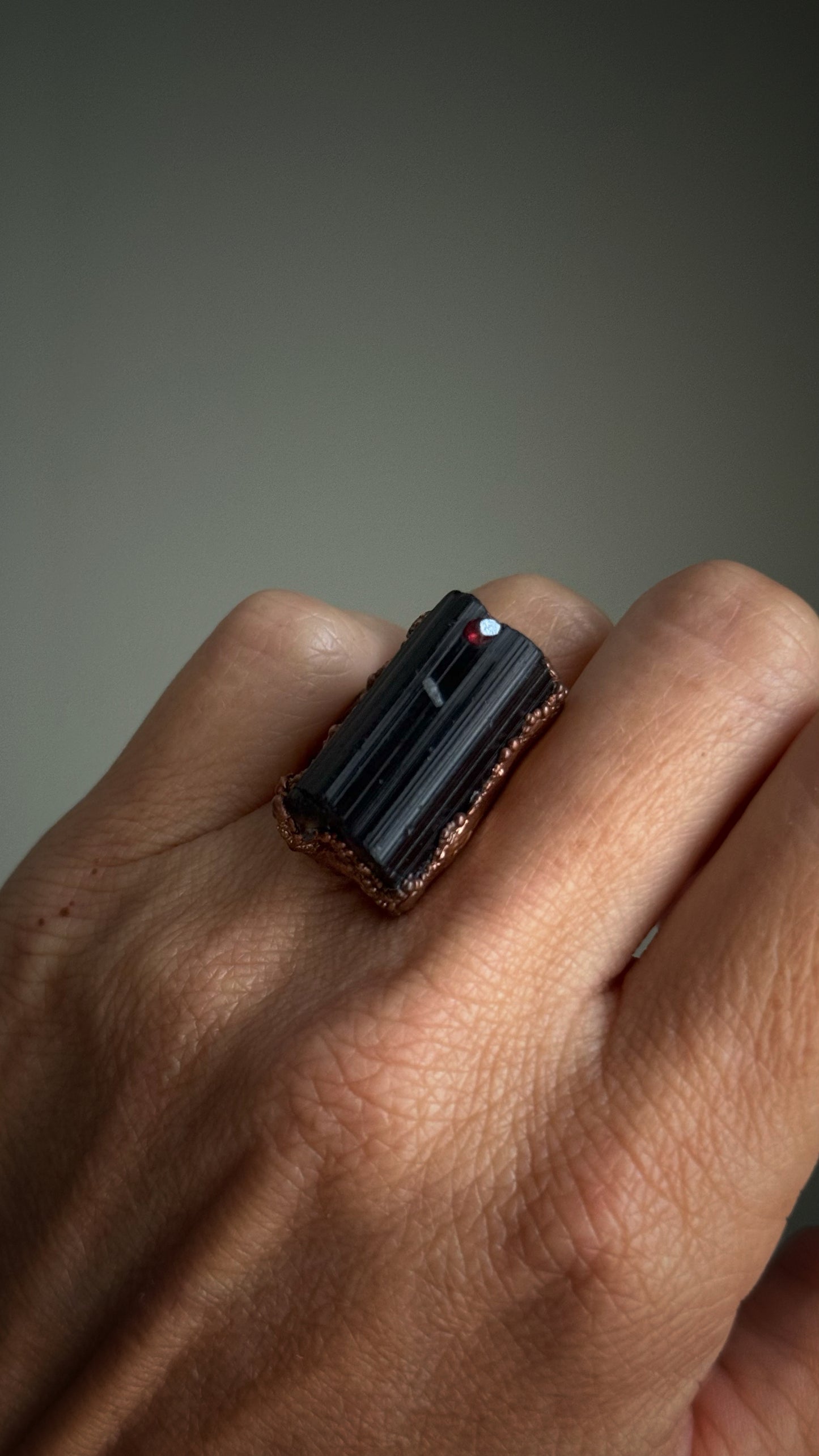 Anello con Tormalina e Granato mis.5