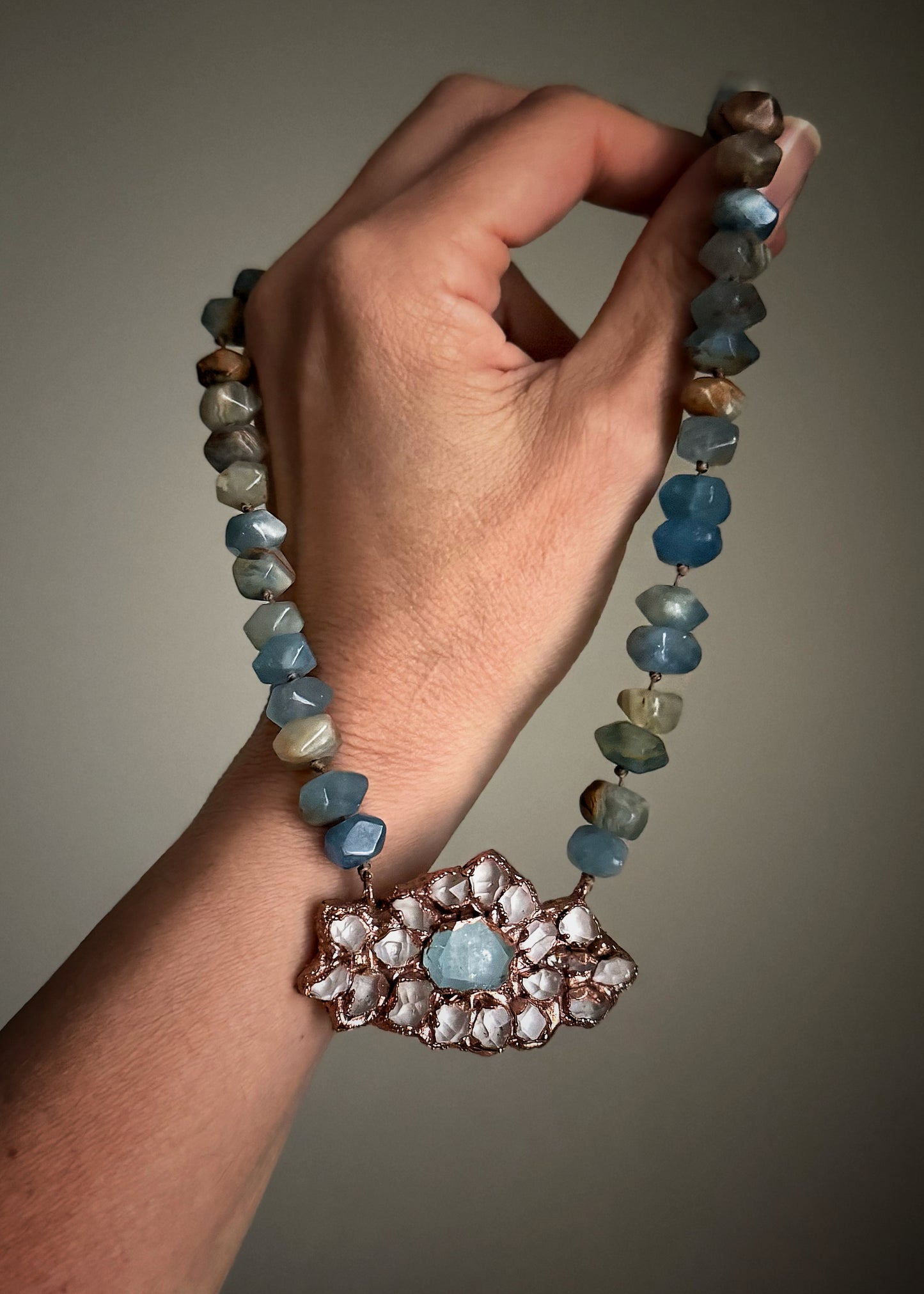 Blue Calcite Necklace with Aquamarine and Herkimer Quartz –  Mod. 11 - Ebbijoux