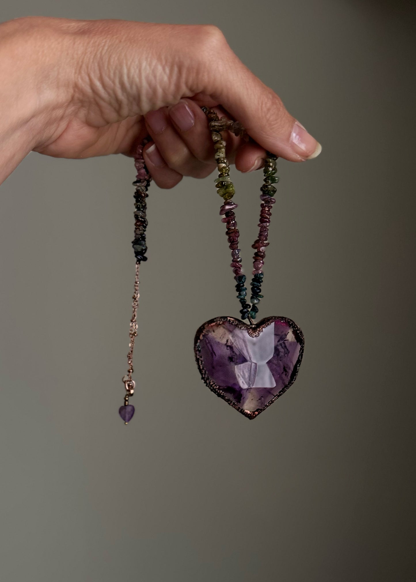 Necklace with Tourmaline chips and Amethyst Heart | Natural Stones