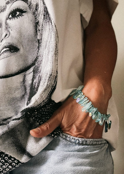 Aura Quartz Bracelet with Cloisonné Charm – Mod.28