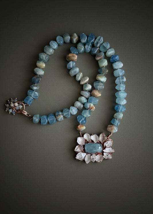 Collana in Calcite Blu con Acquamarina e Quarzi Herkimer – Mod. 11 - Ebbijoux