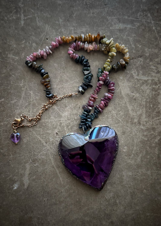 Collana con chips di Tormalina e Cuore Ametista | Pietre Naturali