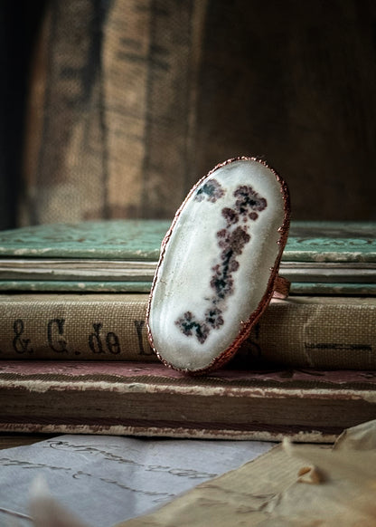 Copper ring with natural solar quartz size 8