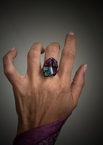 Anello in Rame con Tormaline Multicolore – Misura 8 US
