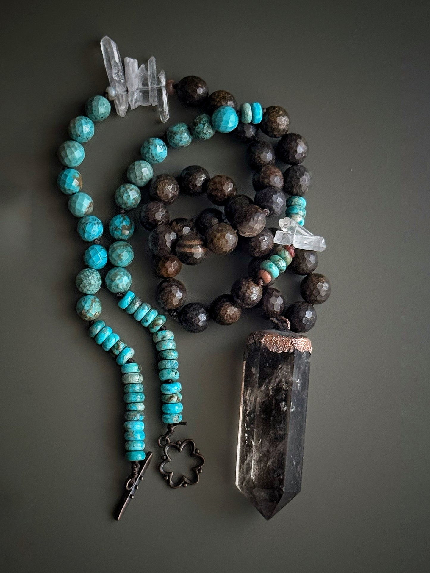 Knotted Necklace with Turquoise, Bronzite, and Smoky Quartz – Mod.19