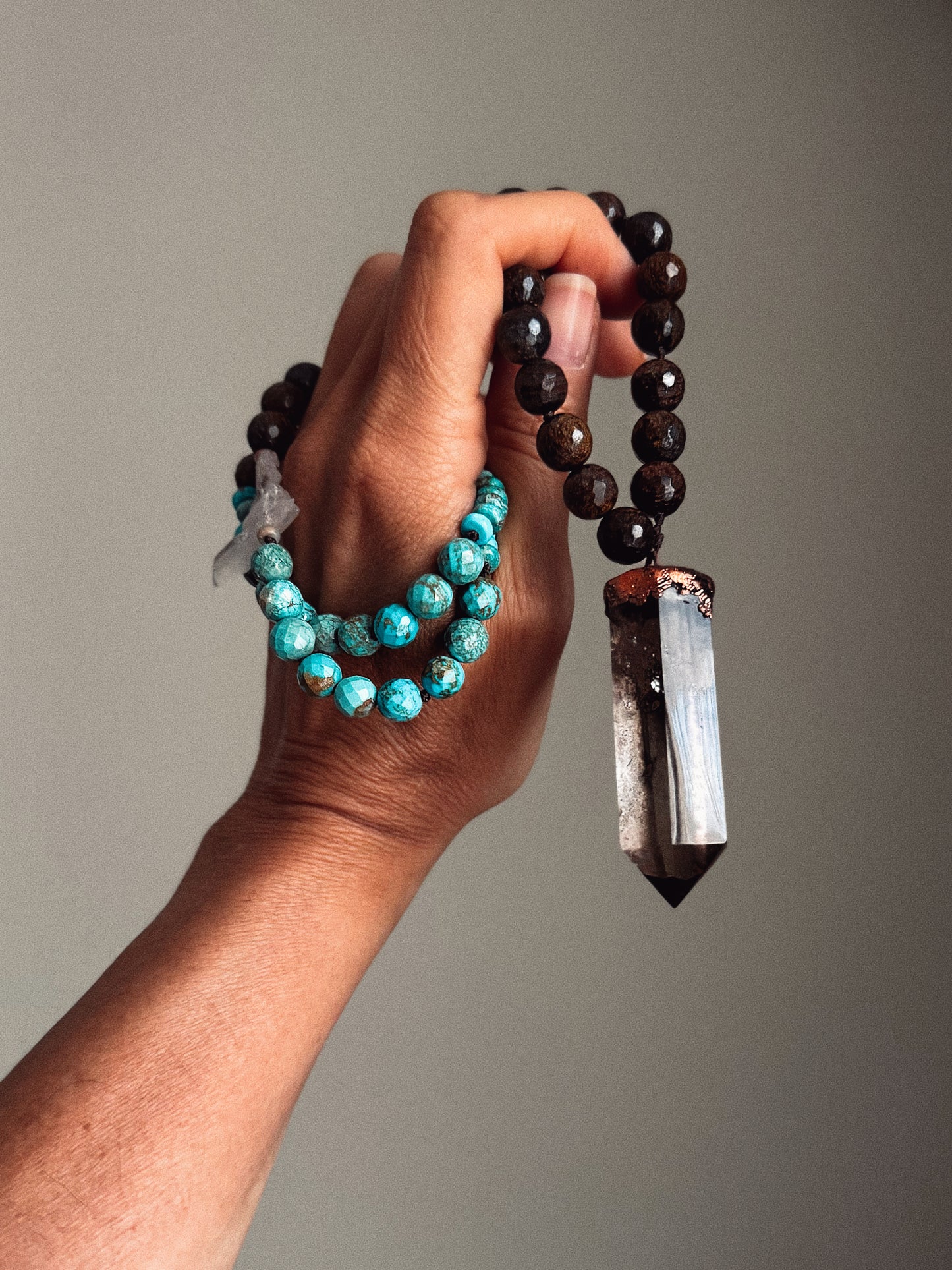 Knotted Necklace with Turquoise, Bronzite, and Smoky Quartz – Mod.19