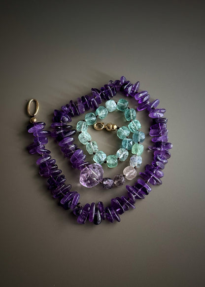 Collana Asimmetrica con Ametista e Fluorite – Mod.20 | Ebbijoux