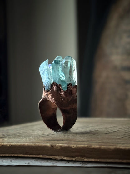 Ring with aura quartz tips Size 8