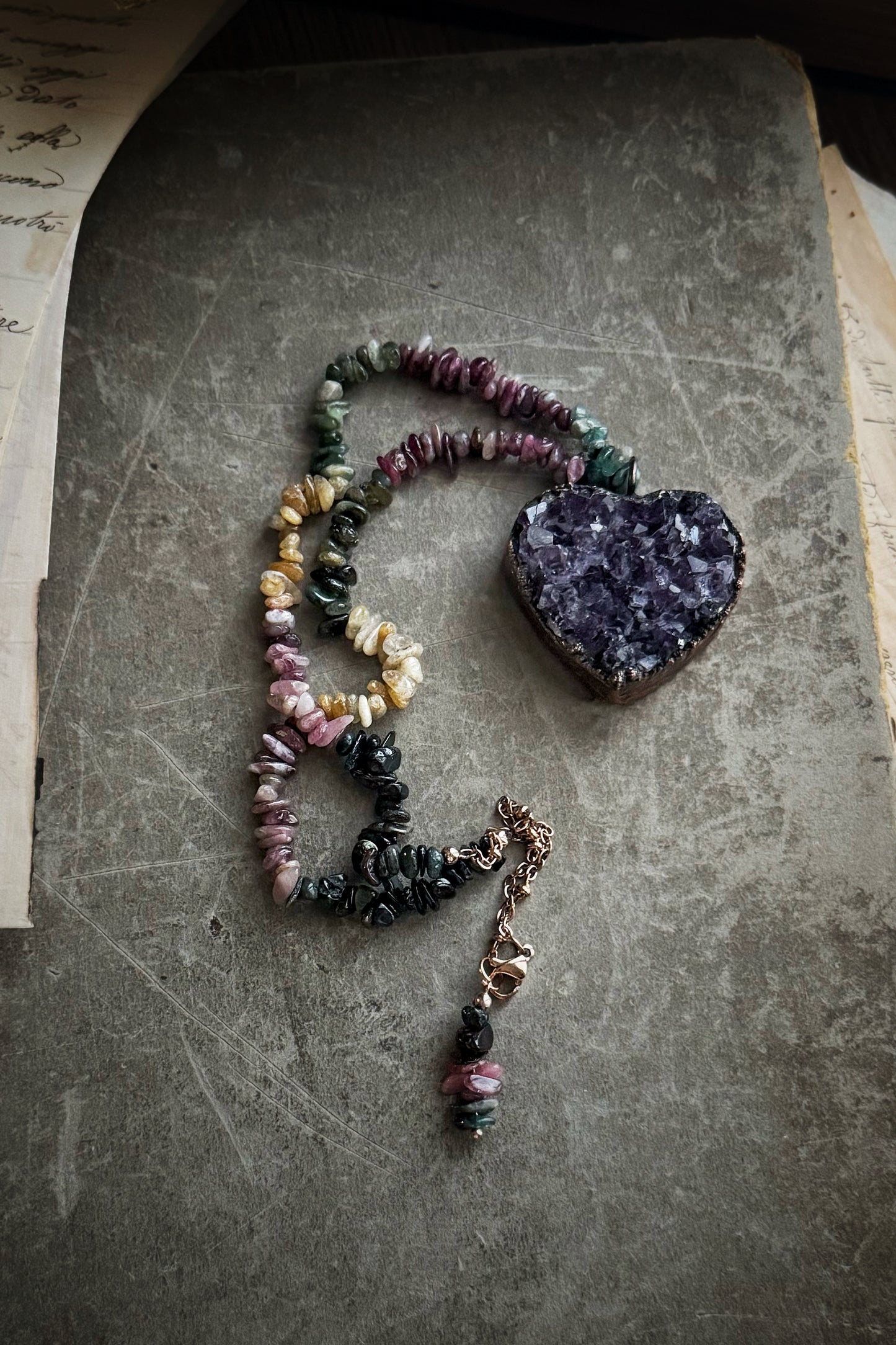 Collana con Tormalina e cuore in ametista