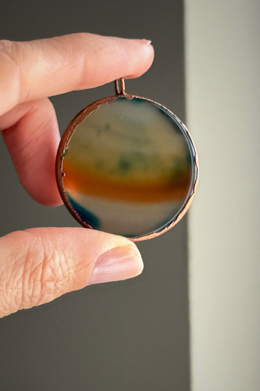 Round Agate Pendant