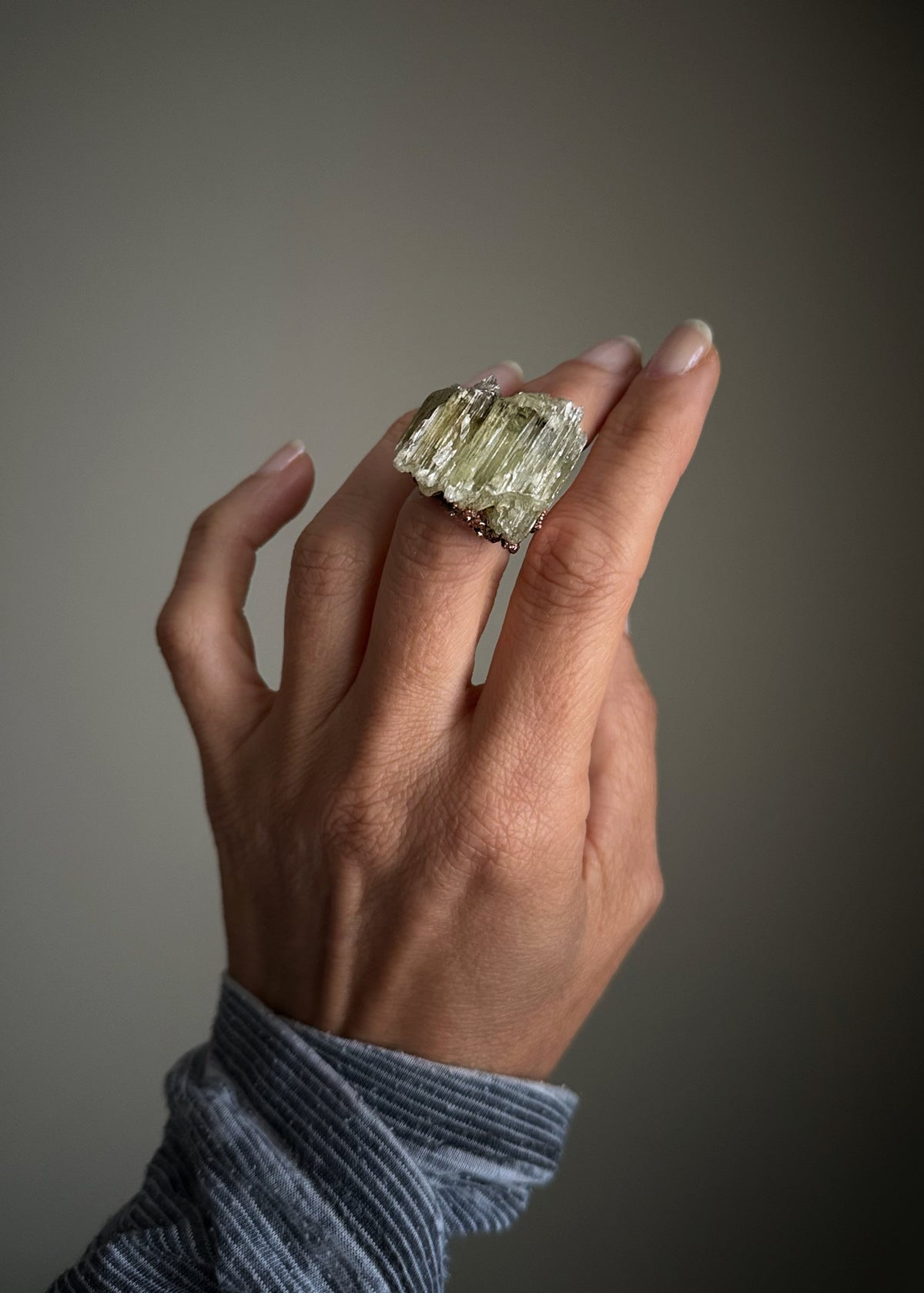 Raw green kunzite copper ring, US sizes 6 and 8