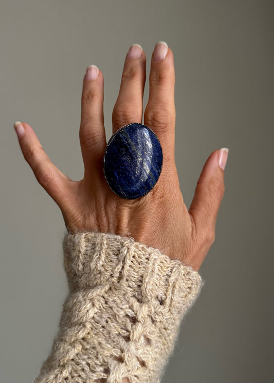 Anello ovale in rame con lapislazzuli — Misure 9 e 11 US