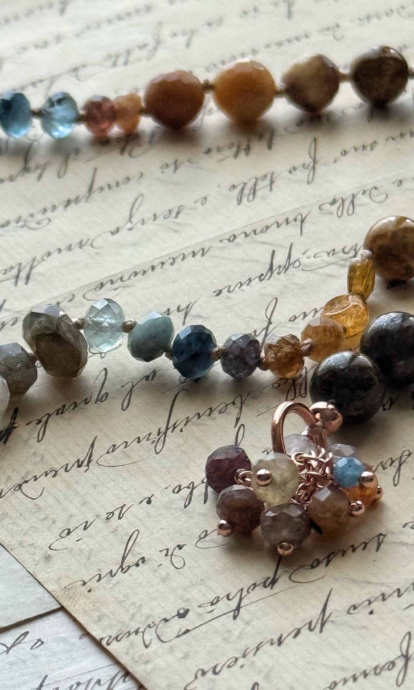 Choker with a sculptural element in blue jade - One-of-a-kind