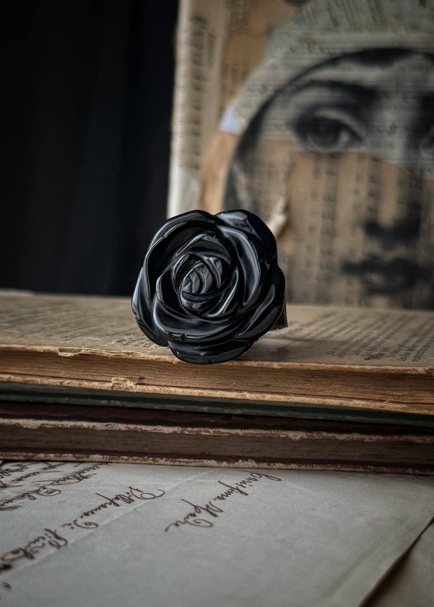 obsidian rose seed Copper ring with a carved obsidian rose. Different sizes