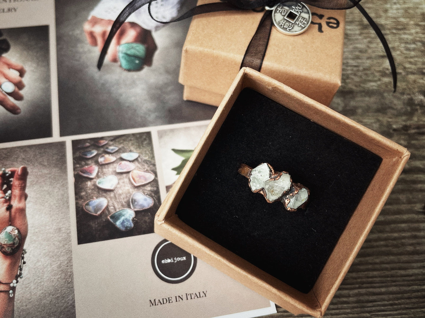 Fedina trilogy con diamantino di Herkimer.