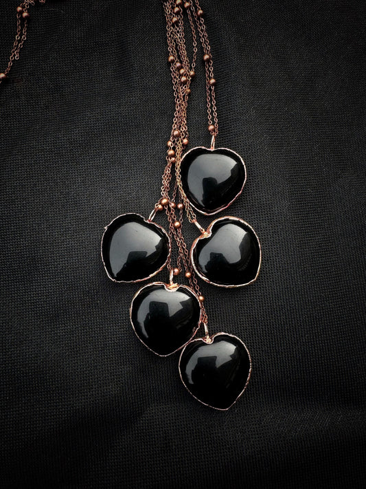Collana con cuore nero di ossidiana