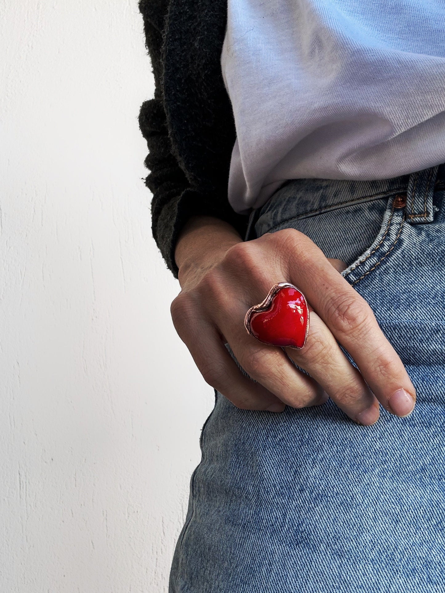 Anello con cuore rosso