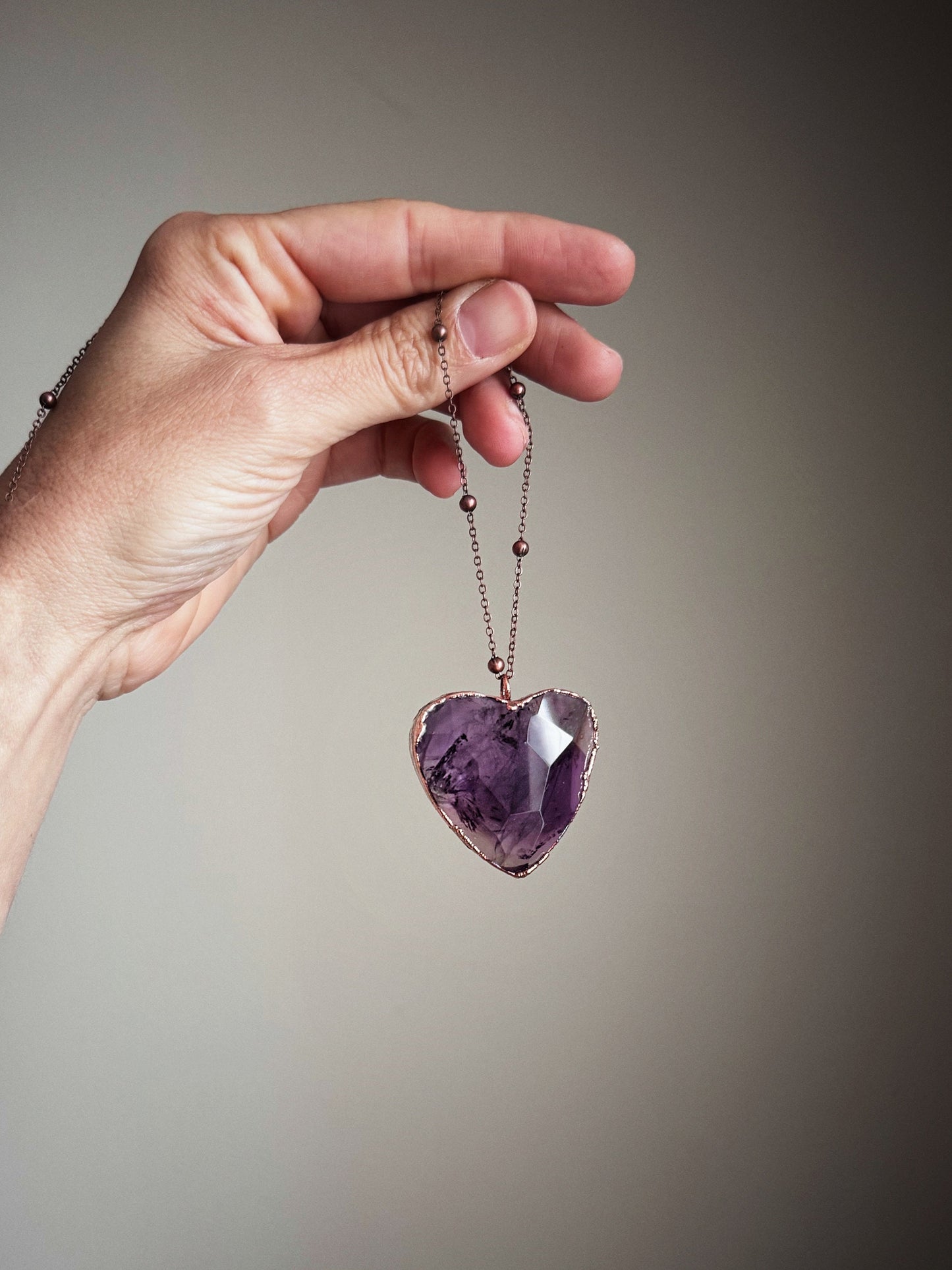 Collana con cuore di ametista o quarzo citrino