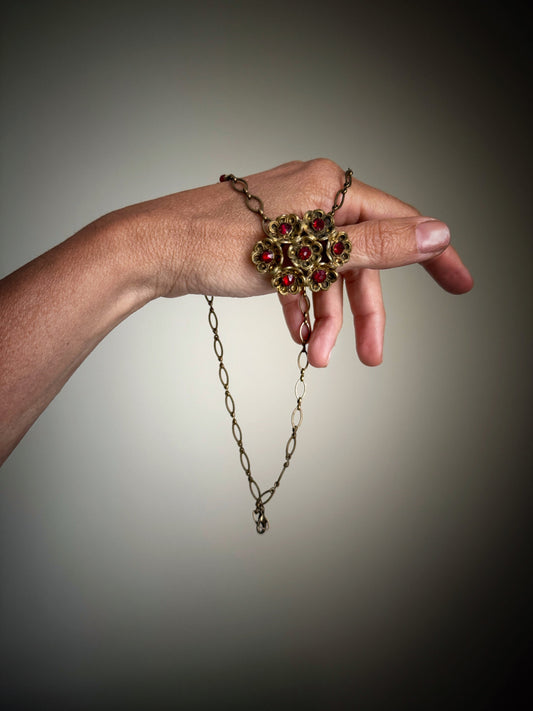 Collana con ciondolo vintage