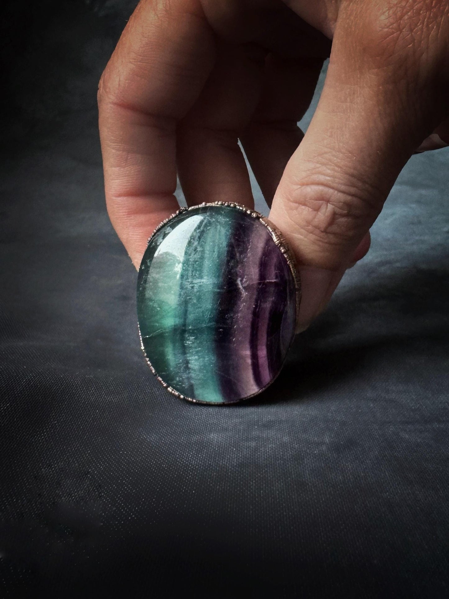 Anello con grande pietra di Fluorite