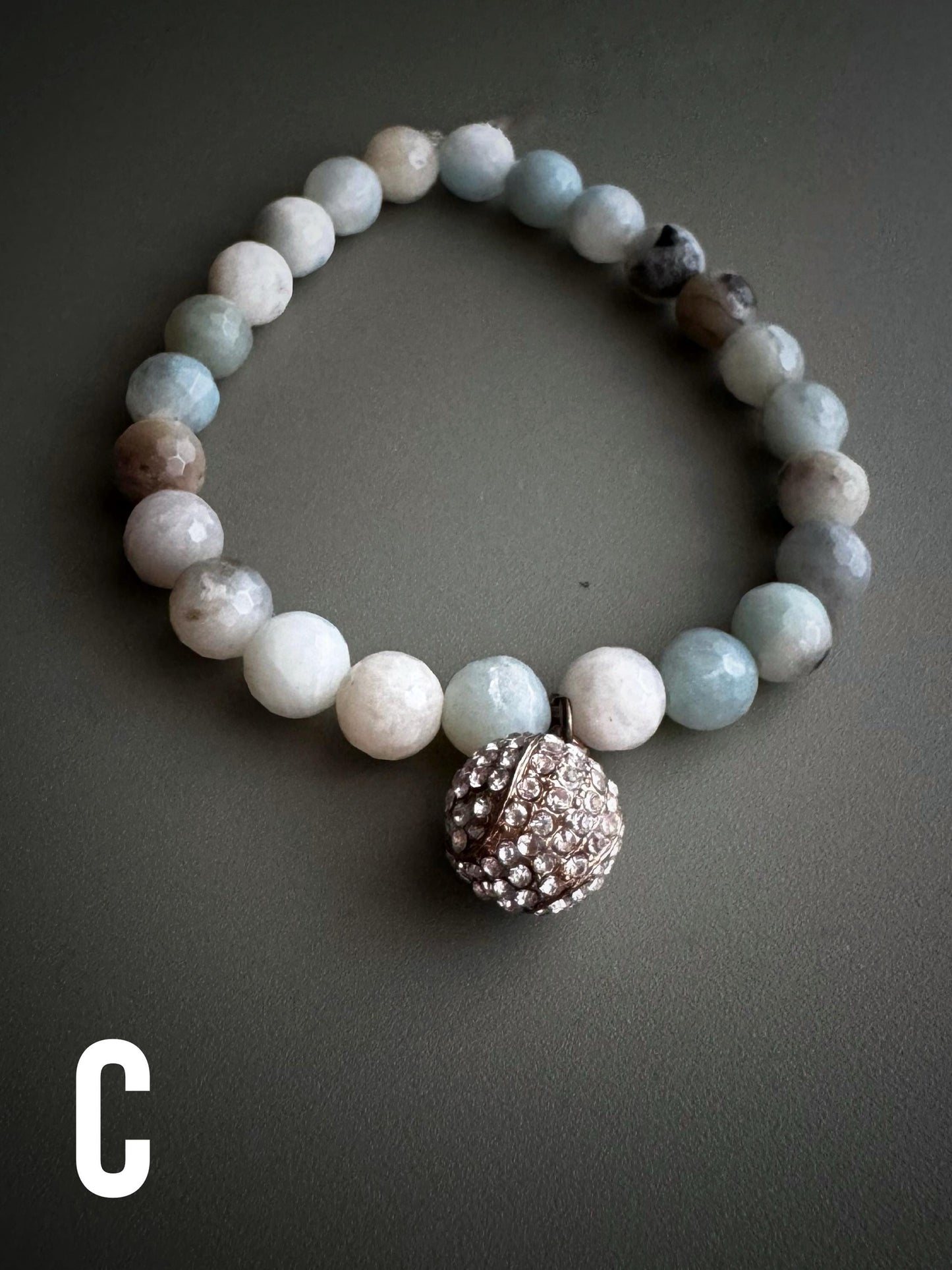 Bracciale elastico con pietre naturali nei colori della terra