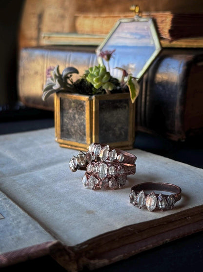 Herkimer five-pointed ring