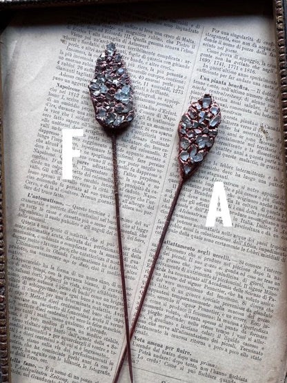 Copper hair pin with precious stones