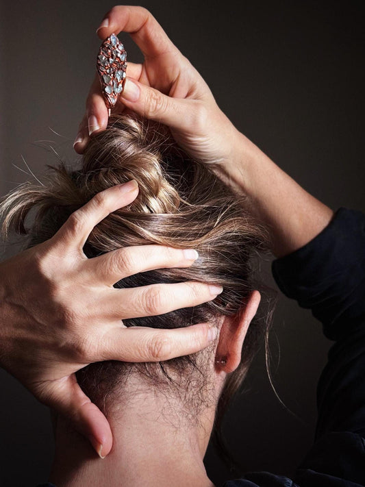 Spillone in rame per capelli con pietre preziose