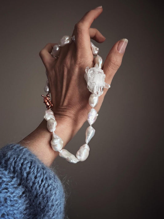 Girocollo con perle barocche