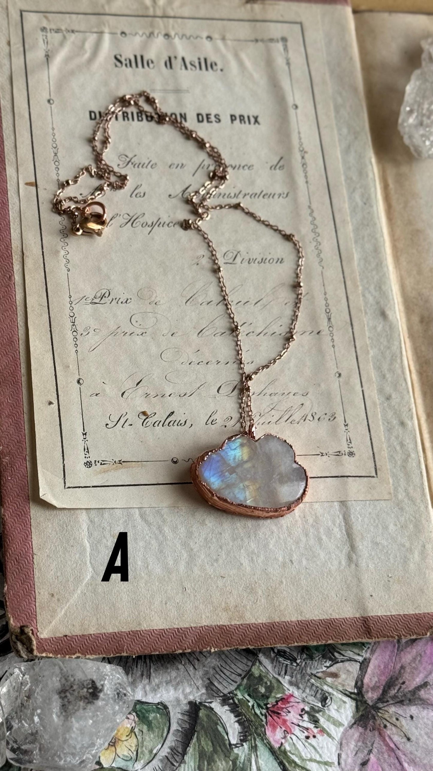 Collana con nuvola di labradorite bianca